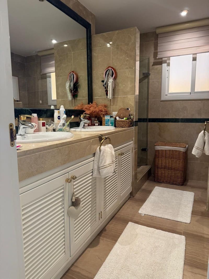 2 camera da letto Appartamento in vendita in Elviria con piscina garage - 750.000 € (Rif: 9935809)