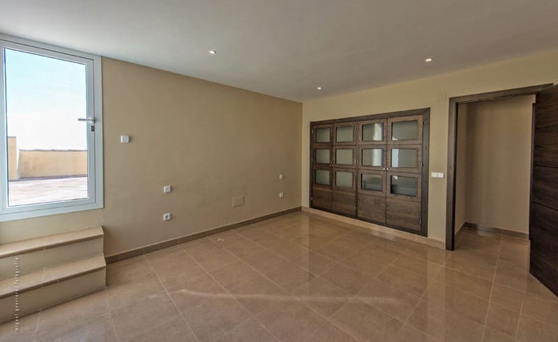 4 soverom Villa til salgs i Benalmadena med svømmebasseng garasje - € 2 200 000 (Ref: 9935814)