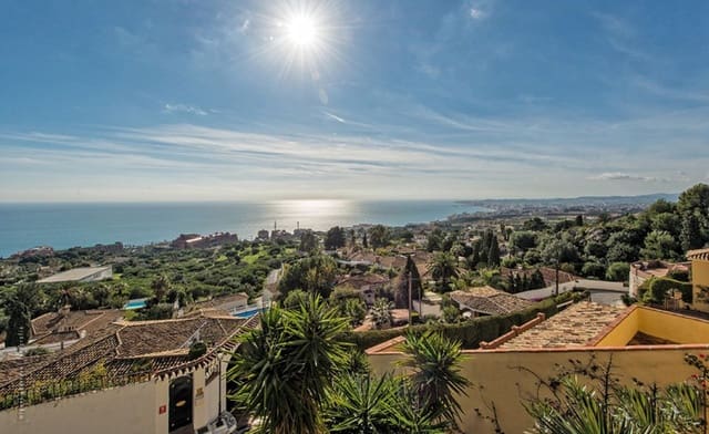 Chalet de 4 habitaciones en Benalmádena en venta con piscina garaje - 2.200.000 € (Ref: 9935814)