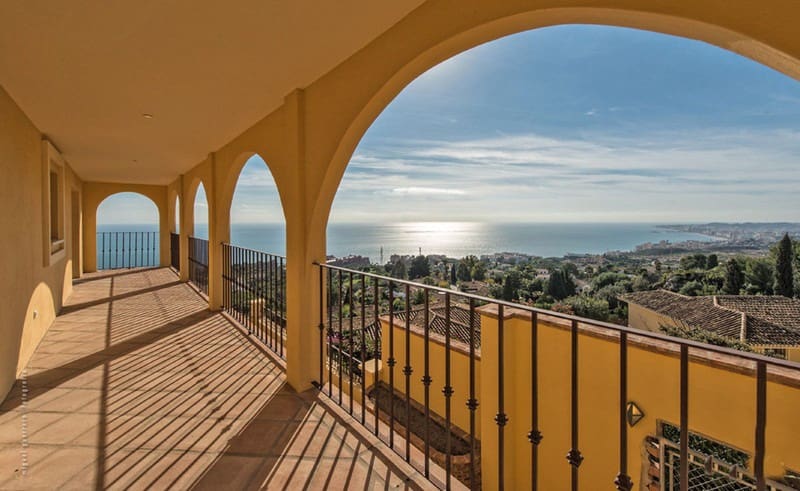 4 soverom Villa til salgs i Benalmadena med svømmebasseng garasje - € 2 200 000 (Ref: 9935814)