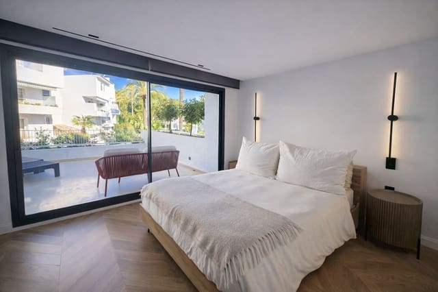 3 slaapkamer Appartement te koop in Marbella met zwembad garage - € 1.375.000 (Ref: 9935819)
