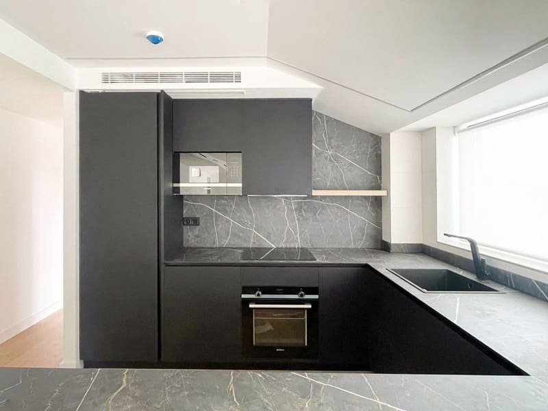3 soverom Penthouse til salgs i Fuengirola med garasje - € 1 700 000 (Ref: 9935821)