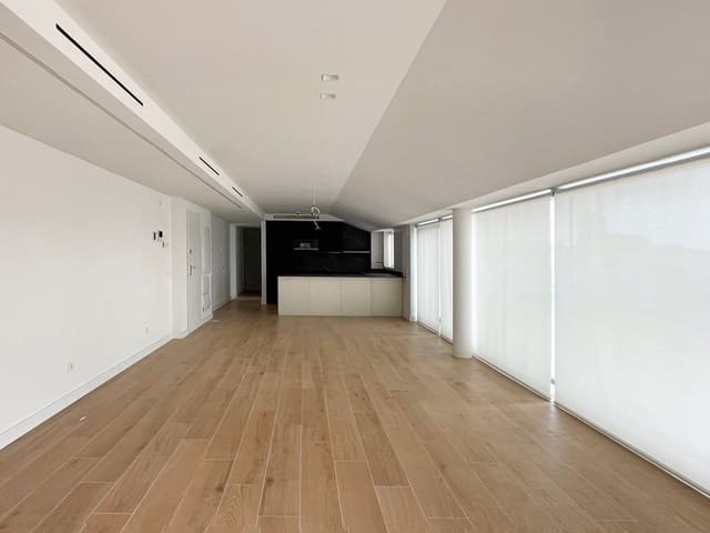 3 bedroom Penthouse for sale in Fuengirola with garage - € 1,700,000 (Ref: 9935821)