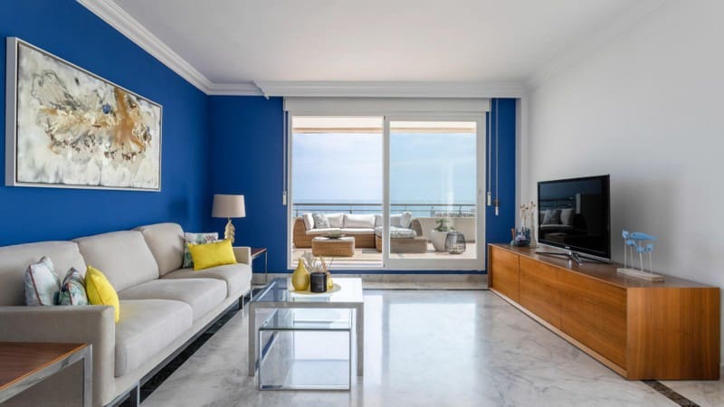 3 slaapkamer Penthouse te koop in Puerto Banus met zwembad garage - € 2.300.000 (Ref: 9935825)