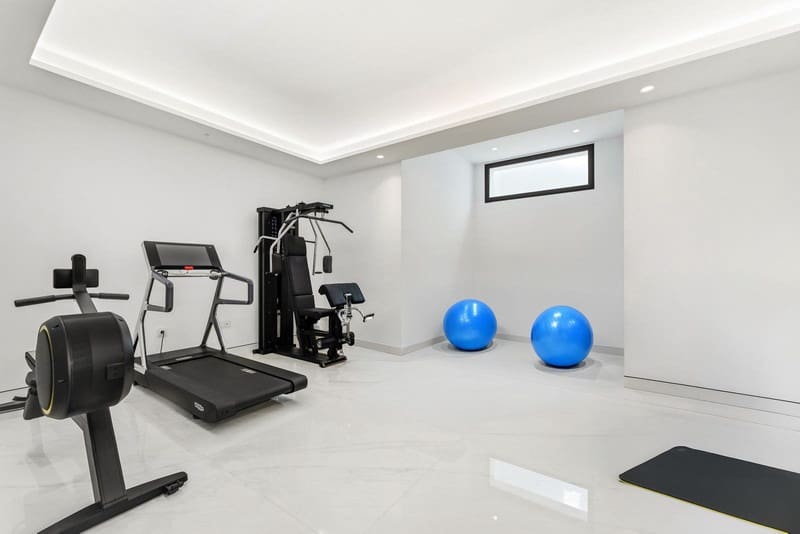 5 Zimmer Apartment zu verkaufen in New Golden Mile mit Pool Garage - 6.800.000 € (Ref: 9935827)