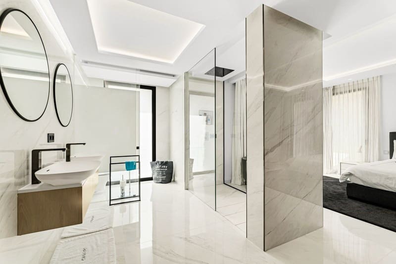 5 Zimmer Apartment zu verkaufen in New Golden Mile mit Pool Garage - 6.800.000 € (Ref: 9935827)