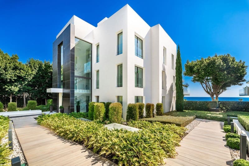 5 Zimmer Apartment zu verkaufen in New Golden Mile mit Pool Garage - 6.800.000 € (Ref: 9935827)