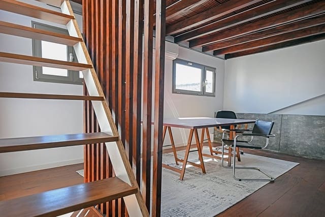 4 soveværelse Penthouse til salg i Málaga by - € 2.800.000 (Ref: 9935829)