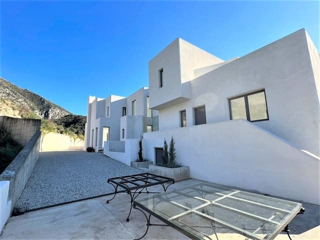6 camera da letto Villa in vendita in Istán con piscina garage - 2.850.000 € (Rif: 9935833)