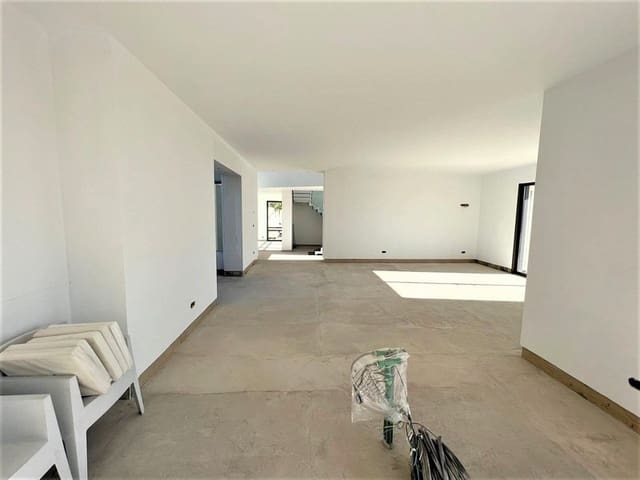 6 camera da letto Villa in vendita in Istán con piscina garage - 2.850.000 € (Rif: 9935833)