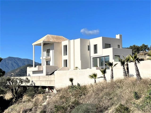 6 camera da letto Villa in vendita in Istán con piscina garage - 2.850.000 € (Rif: 9935833)