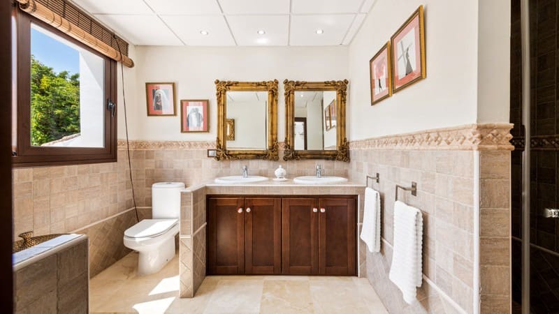 5 slaapkamer Villa te koop in Atalaya-Isdabe met zwembad garage - € 3.200.000 (Ref: 9935836)
