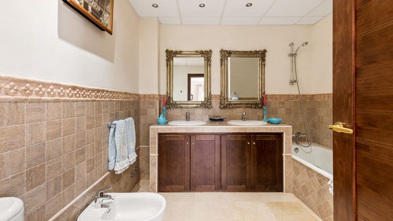 5 slaapkamer Villa te koop in Atalaya-Isdabe met zwembad garage - € 3.200.000 (Ref: 9935836)