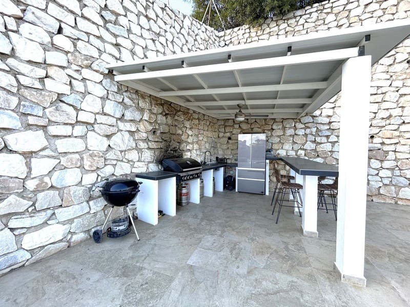 7 soveværelse Villa til salg i Mijas Costa med swimmingpool garage - € 3.720.000 (Ref: 9935837)