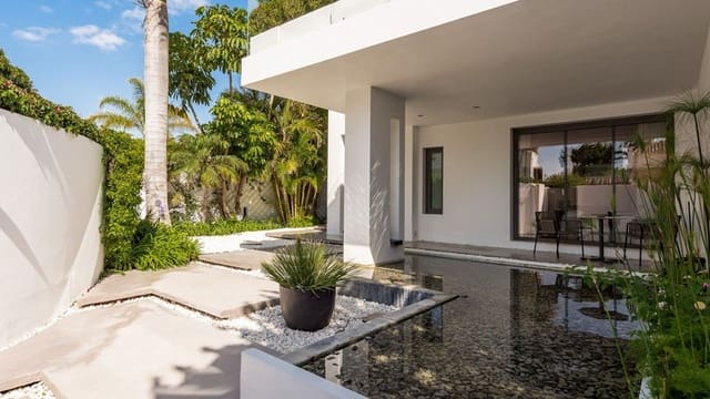 4 soveværelse Villa til salg i Golden Mile, Marbella med swimmingpool garage - € 10.900.000 (Ref: 9935840)