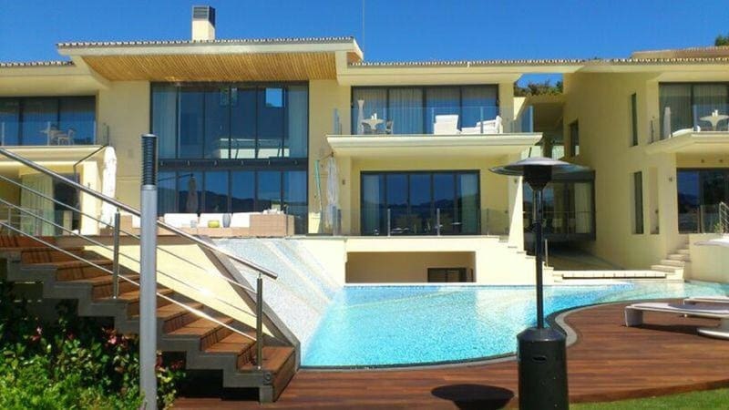 9 sypialnia Willa na sprzedaż w La Zagaleta z basenem garażem - 9 000 000 € (Ref: 9935843)
