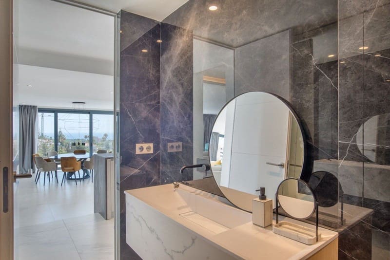 Chalet de 7 habitaciones en Elviria en venta con piscina garaje - 3.500.000 € (Ref: 9935850)