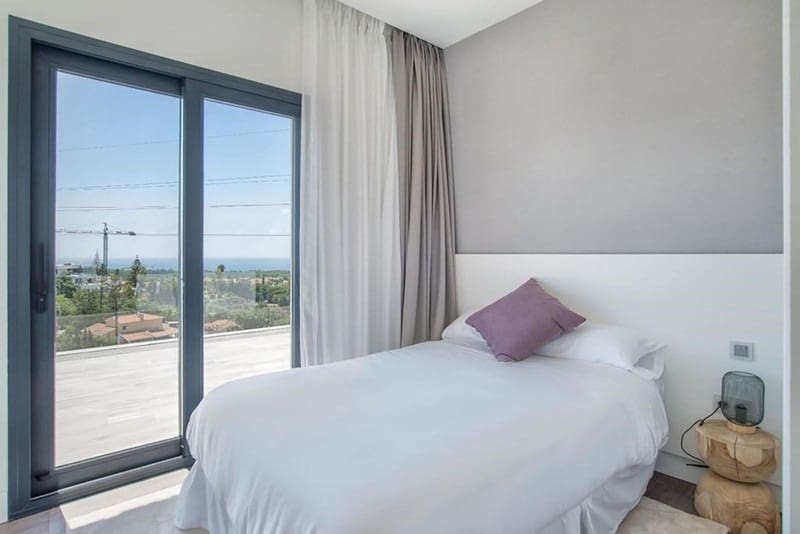 Chalet de 7 habitaciones en Elviria en venta con piscina garaje - 3.500.000 € (Ref: 9935850)