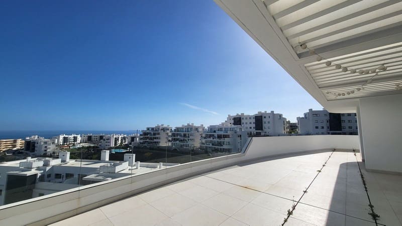 3 slaapkamer Penthouse te koop in Carvajal met zwembad - € 1.325.000 (Ref: 9935852)