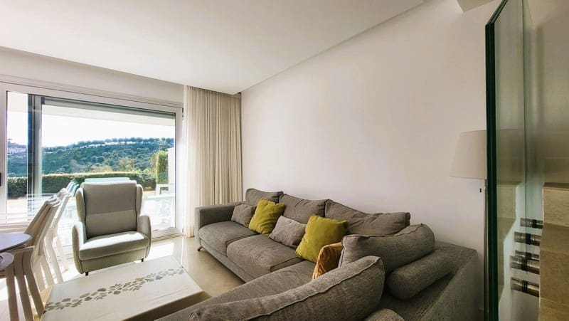 3 sypialnia Dom na sprzedaż w La Cala de Mijas z basenem garażem - 735 000 € (Ref: 9935853)