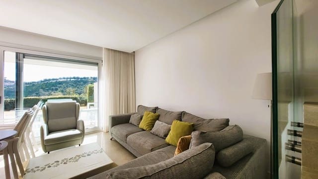 3 sypialnia Dom na sprzedaż w La Cala de Mijas, Mijas z basenem garażem - 735 000 € (Ref: 9935853)