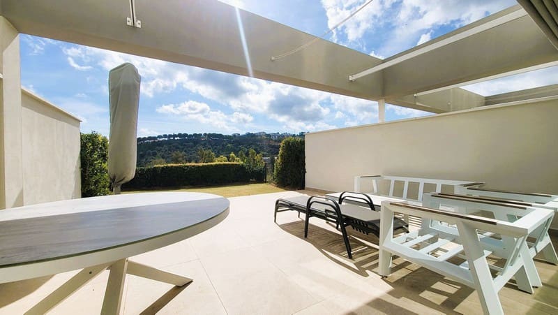 3 sypialnia Dom na sprzedaż w La Cala de Mijas z basenem garażem - 735 000 € (Ref: 9935853)