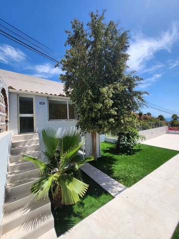 5 soverom Villa til salgs i Mijas Costa, Mijas med svømmebasseng garasje - € 945 000 (Ref: 9935856)