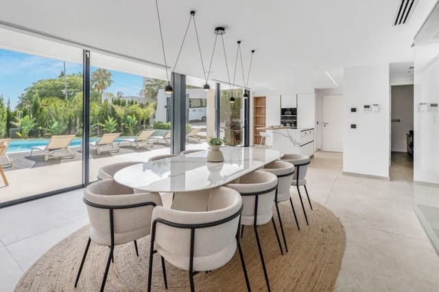 4 camera da letto Villa in vendita in Artola, Marbella con piscina garage - 1.895.000 € (Rif: 9935859)