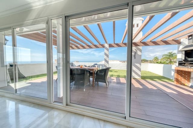 4 soverom Penthouse til salgs i Torrequebrada, Benalmádena med svømmebasseng garasje - € 955 000 (Ref: 9935862)