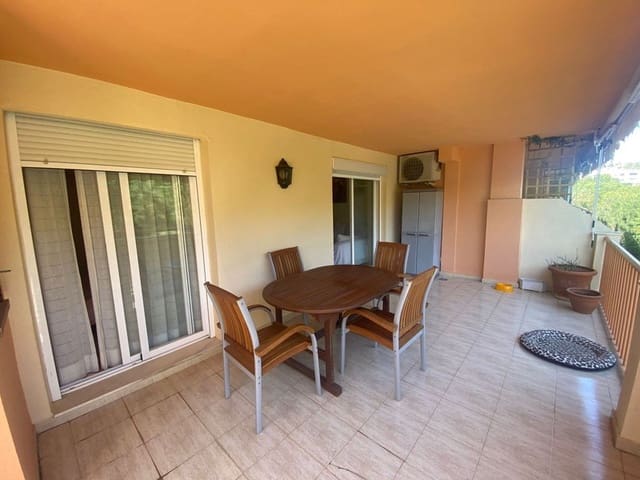 Apartamento de 2 habitaciones en Calahonda, Mijas en venta con piscina garaje - 295.000 € (Ref: 9935868)