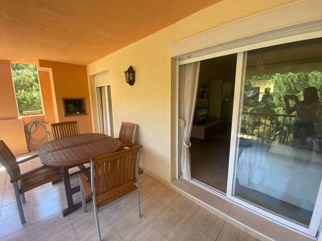 Apartamento de 2 habitaciones en Calahonda, Mijas en venta con piscina garaje - 295.000 € (Ref: 9935868)