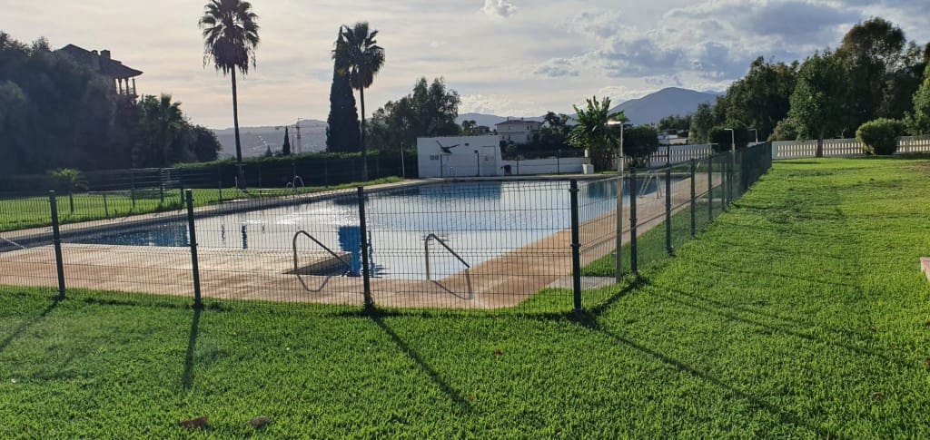 3 quarto Moradia Geminada para venda em Mijas Golf com piscina - 375 000 € (Ref: 9935927)