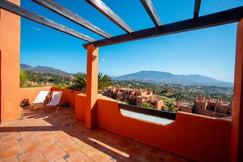 3 soverom Penthouse til salgs i Marbella med svømmebasseng - € 699 000 (Ref: 9935929)