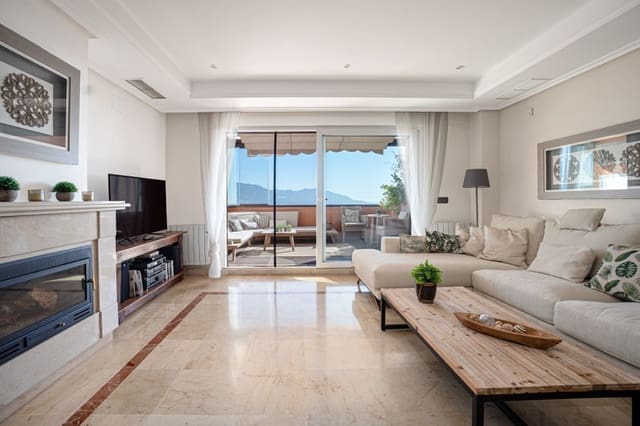 3 soverom Penthouse til salgs i Marbella med svømmebasseng - € 699 000 (Ref: 9935929)