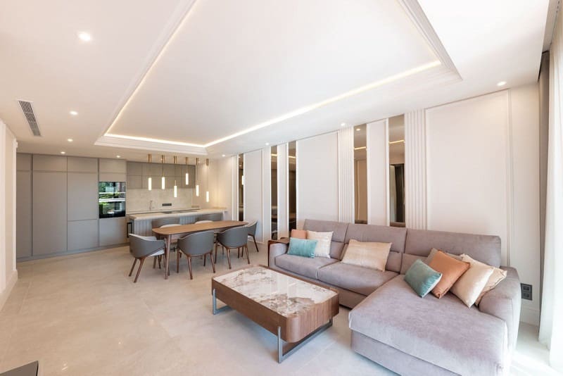 Apartamento de 3 habitaciones en New Golden Mile en venta con piscina - 1.450.000 € (Ref: 9935935)
