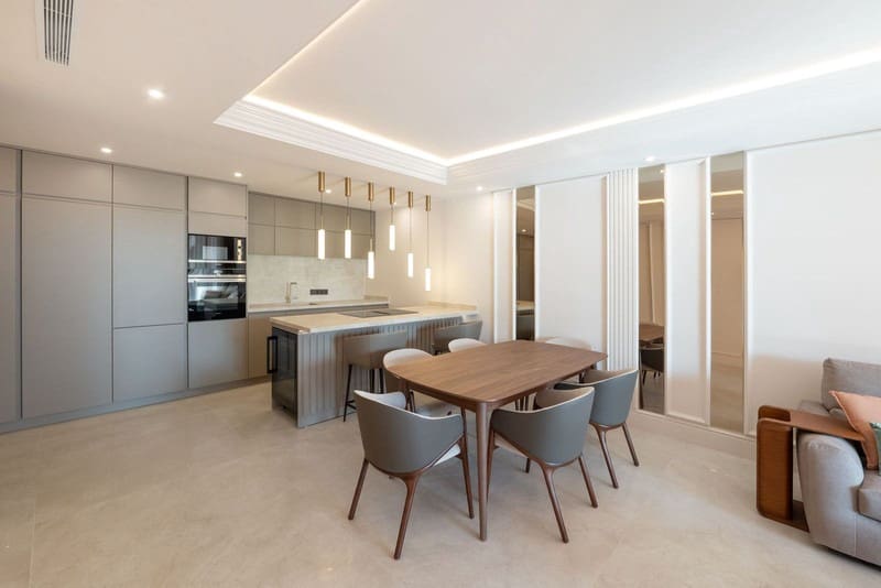 Apartamento de 3 habitaciones en New Golden Mile en venta con piscina - 1.450.000 € (Ref: 9935935)