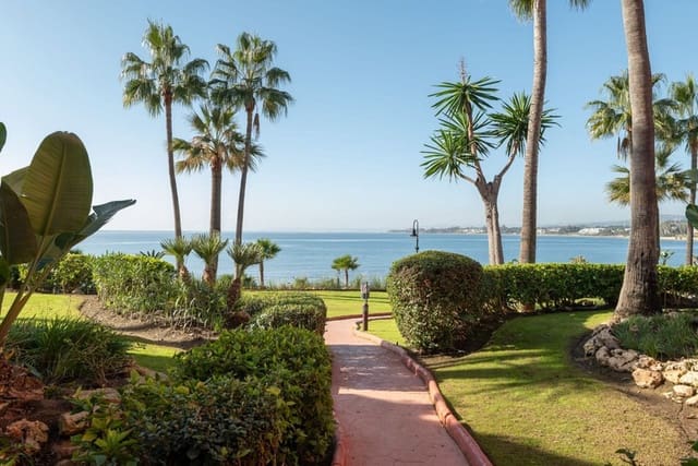 3 Zimmer Apartment zu verkaufen in New Golden Mile, Estepona mit Pool - 1.450.000 € (Ref: 9935935)