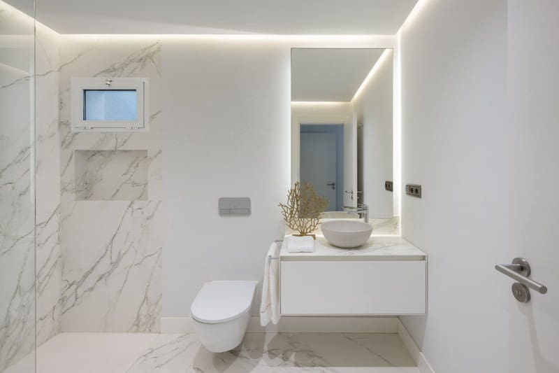 3 Zimmer Strandapartment zu verkaufen in Puerto Banus mit Pool Garage - 4.900.000 € (Ref: 9935936)