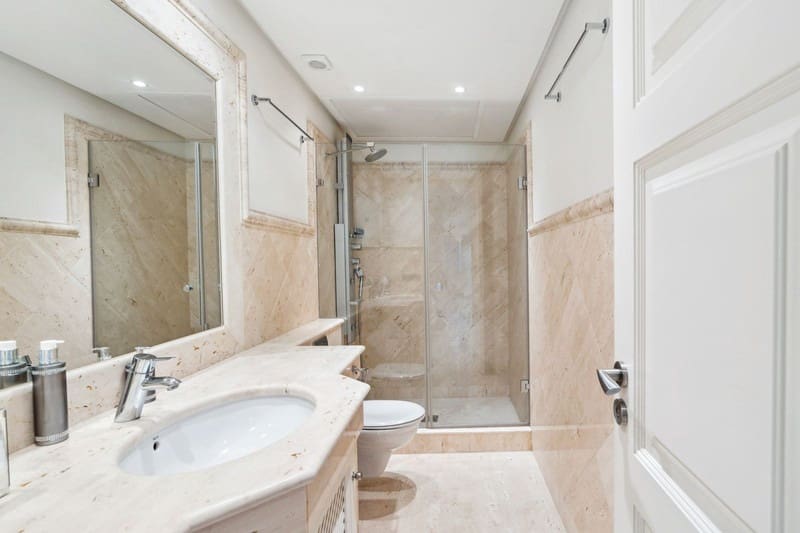 3 chambre Penthouse à vendre à Estepona avec piscine garage - 3 400 000 € (Ref: 9935938)