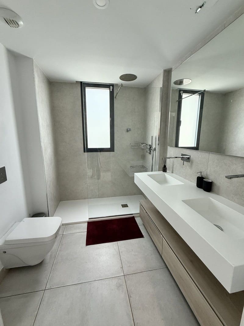 3 camera da letto Appartamento in vendita in Cabopino con piscina garage - 1.150.000 € (Rif: 9935940)