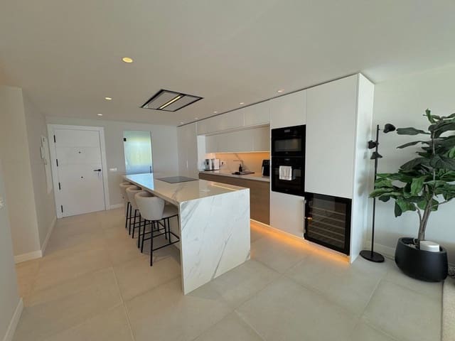 3 camera da letto Attico in vendita in Estepona con piscina - 1.995.000 € (Rif: 9935941)