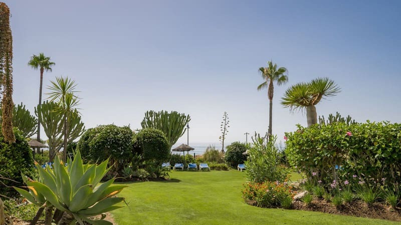 Apartamento Playa de 3 habitaciones en Costalita en venta con piscina garaje - 1.695.000 € (Ref: 9935948)