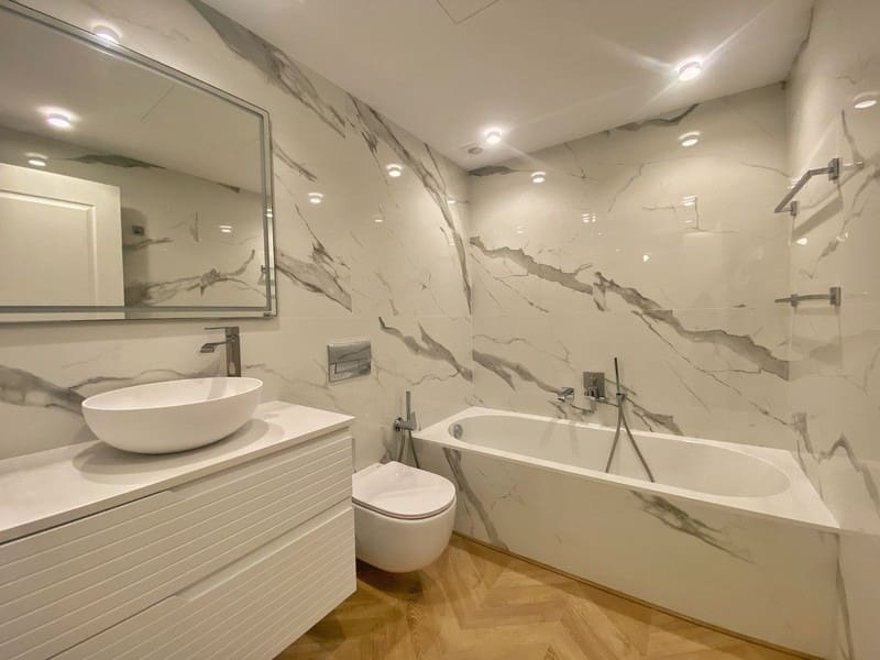 3 soveværelse Strandlejlighed til salg i New Golden Mile med swimmingpool garage - € 1.050.000 (Ref: 9935951)