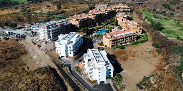 2 soveværelse Lejlighed til salg i La Cala de Mijas, Mijas med swimmingpool garage - € 369.000 (Ref: 9945303)