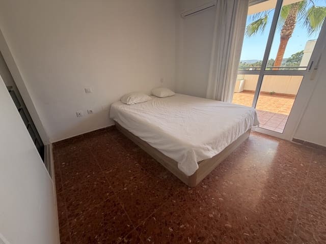 2 slaapkamer Appartement te koop in Riviera del Sol, Mijas met zwembad - € 295.000 (Ref: 9969278)