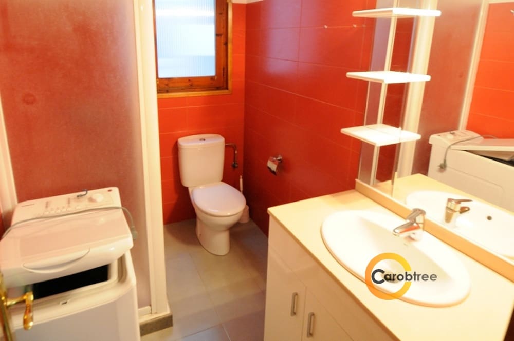 6 soveværelse Byhus til salg i Vinaros - € 250.000 (Ref: 3515533)