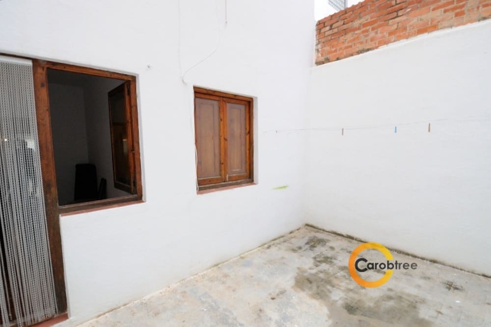 6 soveværelse Byhus til salg i Vinaros - € 250.000 (Ref: 3515533)