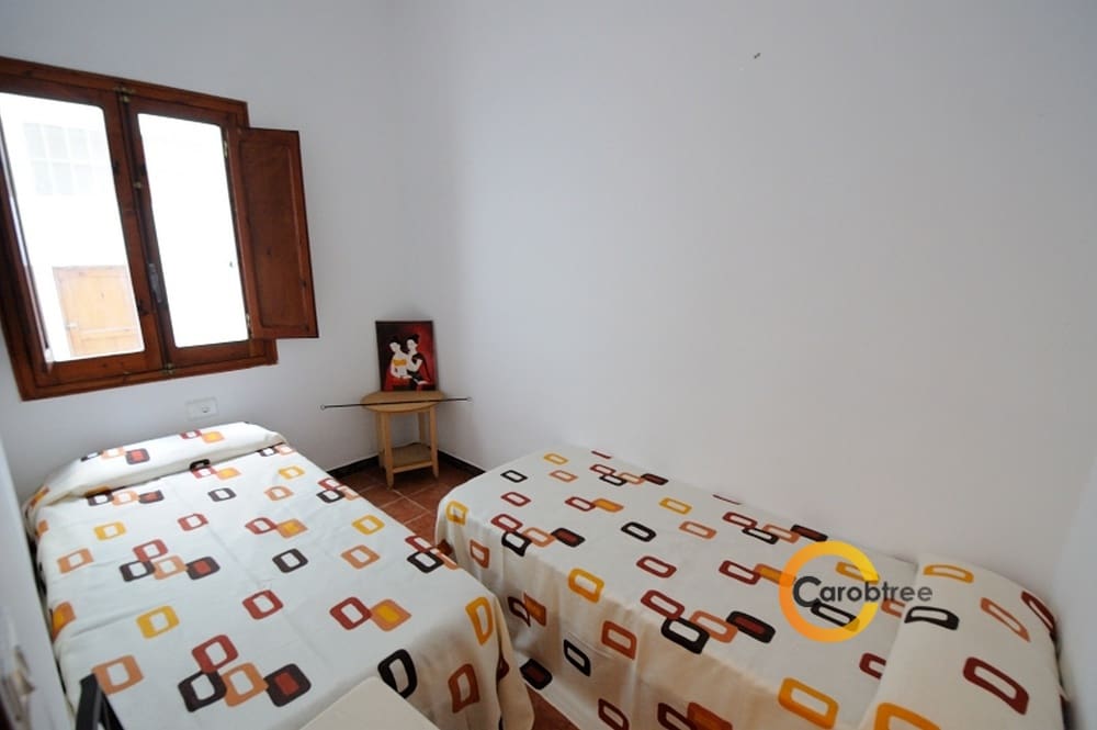 6 soveværelse Byhus til salg i Vinaros - € 250.000 (Ref: 3515533)