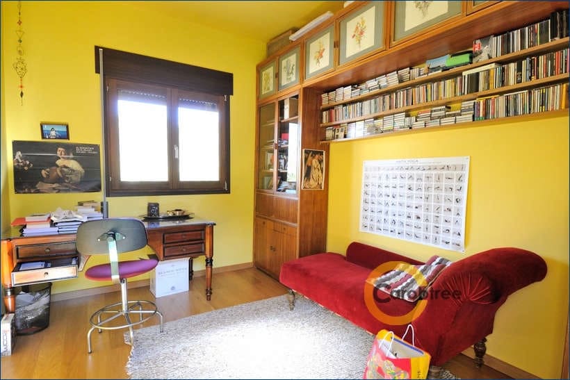 5 slaapkamer Villa te koop in Calig - € 490.000 (Ref: 4759694)