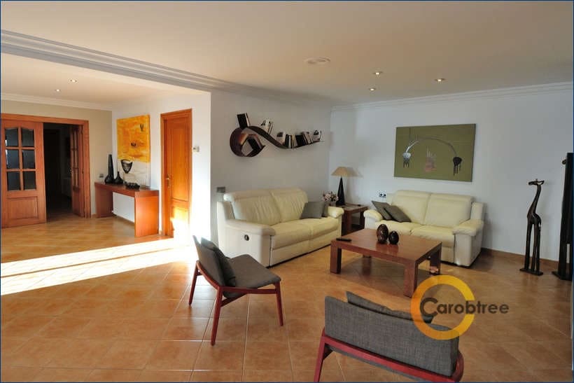 5 soveværelse Villa til salg i Benicarlo med swimmingpool - € 550.000 (Ref: 5069725)